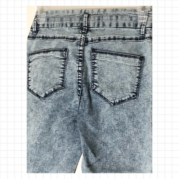 Blue Acid Wash Denim High Waist - Picture 5 of 6